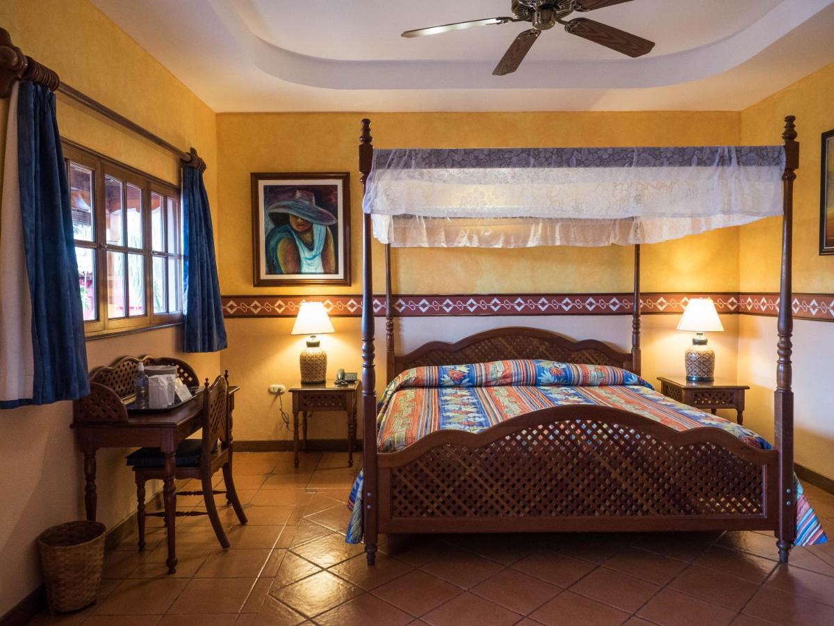 Hotel Colonial גרנאדה מראה חיצוני תמונה